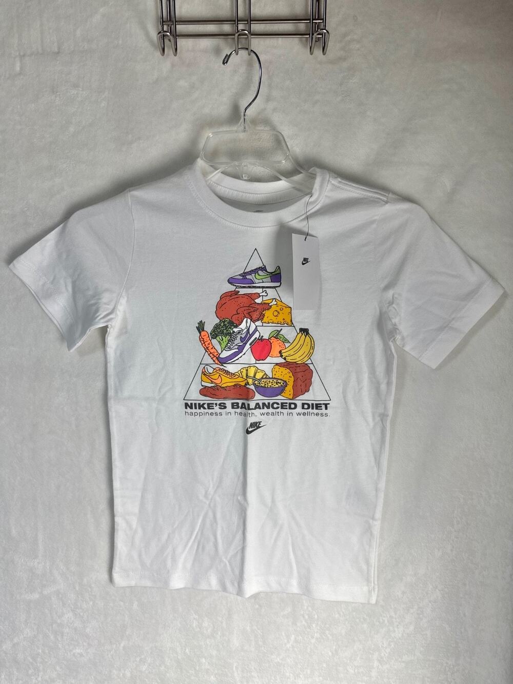 Nike Nike's Balanced Diet Kids Youth M Fruit Grpahics White Shirt *NWT